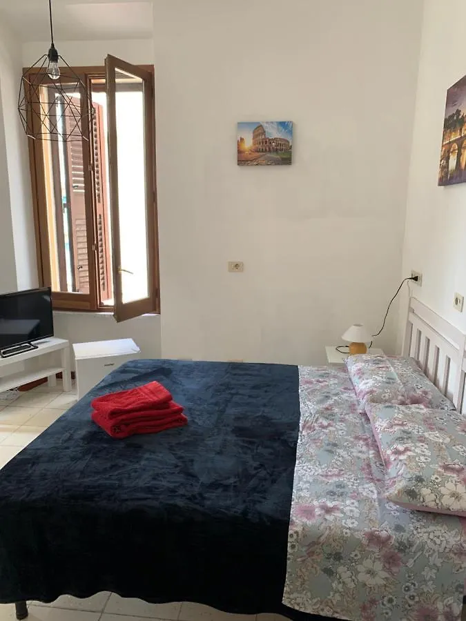 Long John Rooms Rome Italy
